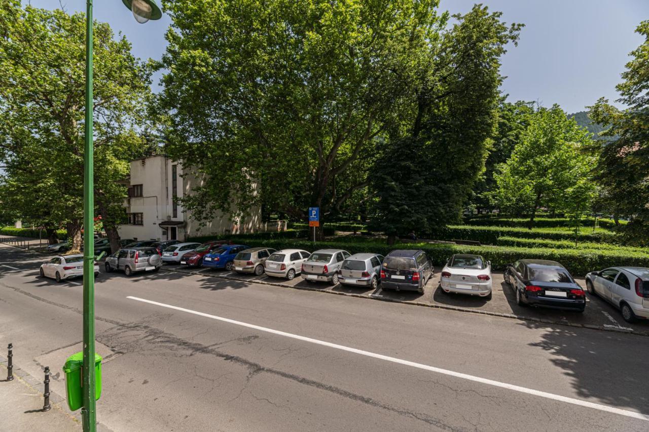 Sabin Apartments Private Parking Brasov Exterior photo